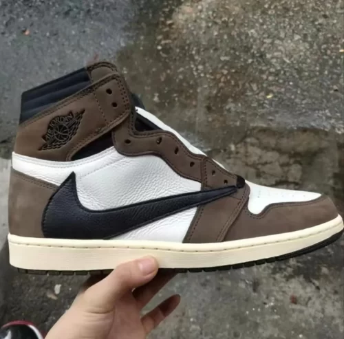 Travis Scott x Air Jordan 1 High OG TS SP photo review